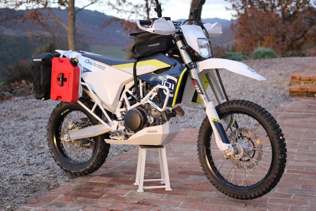 husqvarna 701 dirt bike