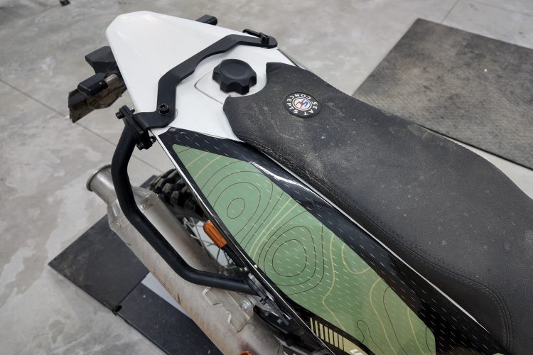 Kove 450 Rally – Rackless Luggage Support – Bild 7