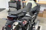 Suzuki DR-Z4S – Rackless Luggage Support – Bild 2